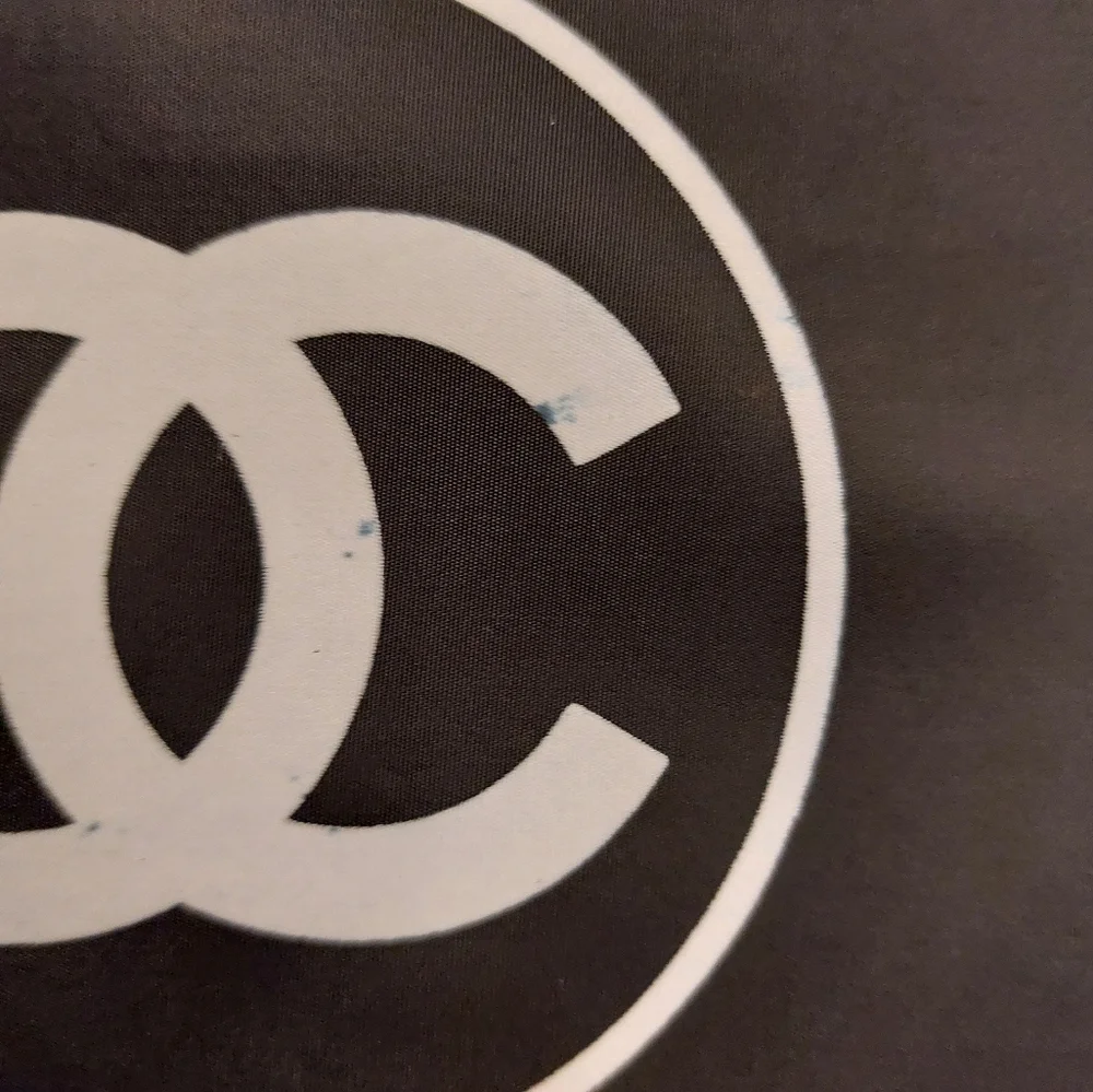 CHANEL Cream and Black Logo Protective Dust Cover